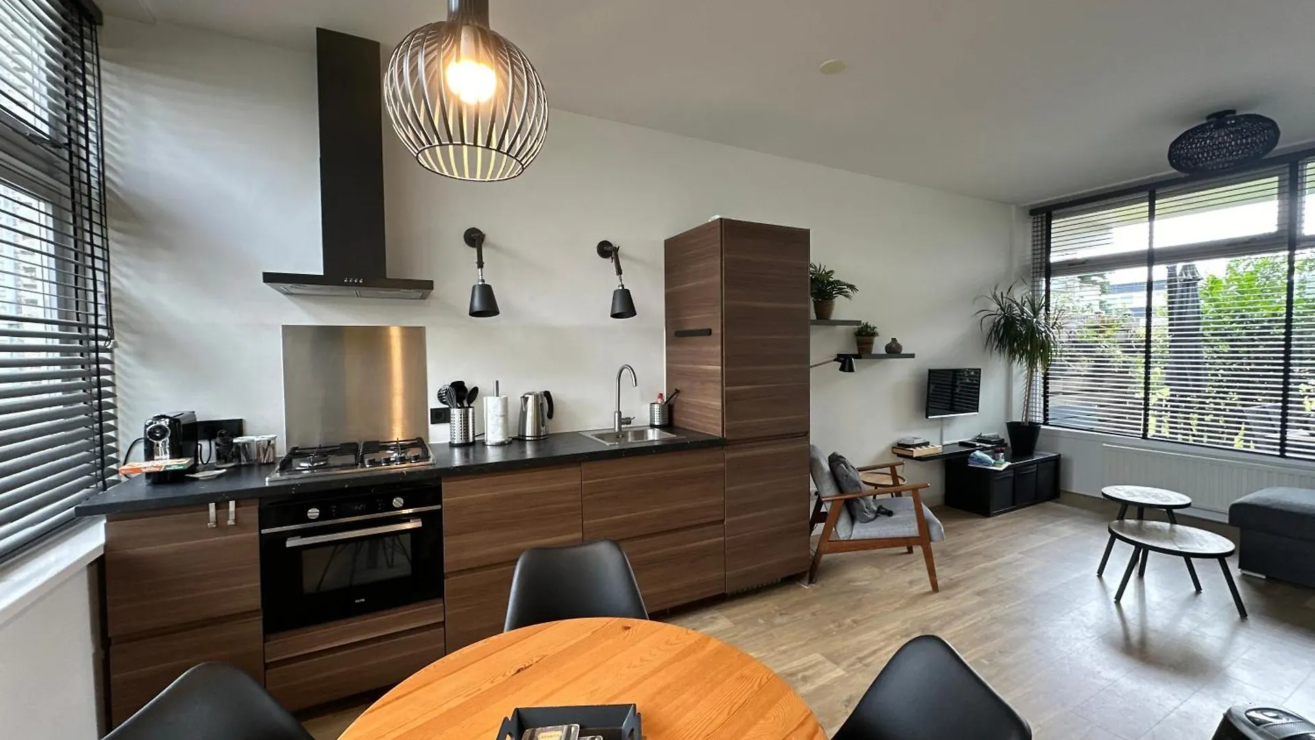 De Schelp 86, Garden And Free Parking Apartment Zandvoort